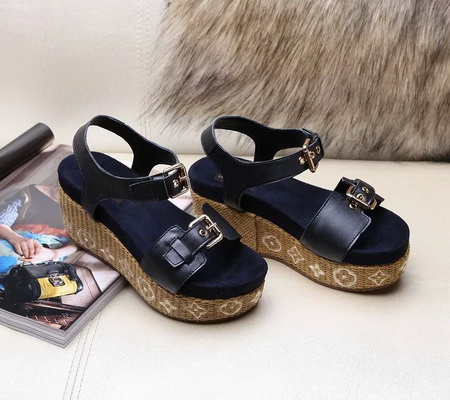 LV Sandals Women--026